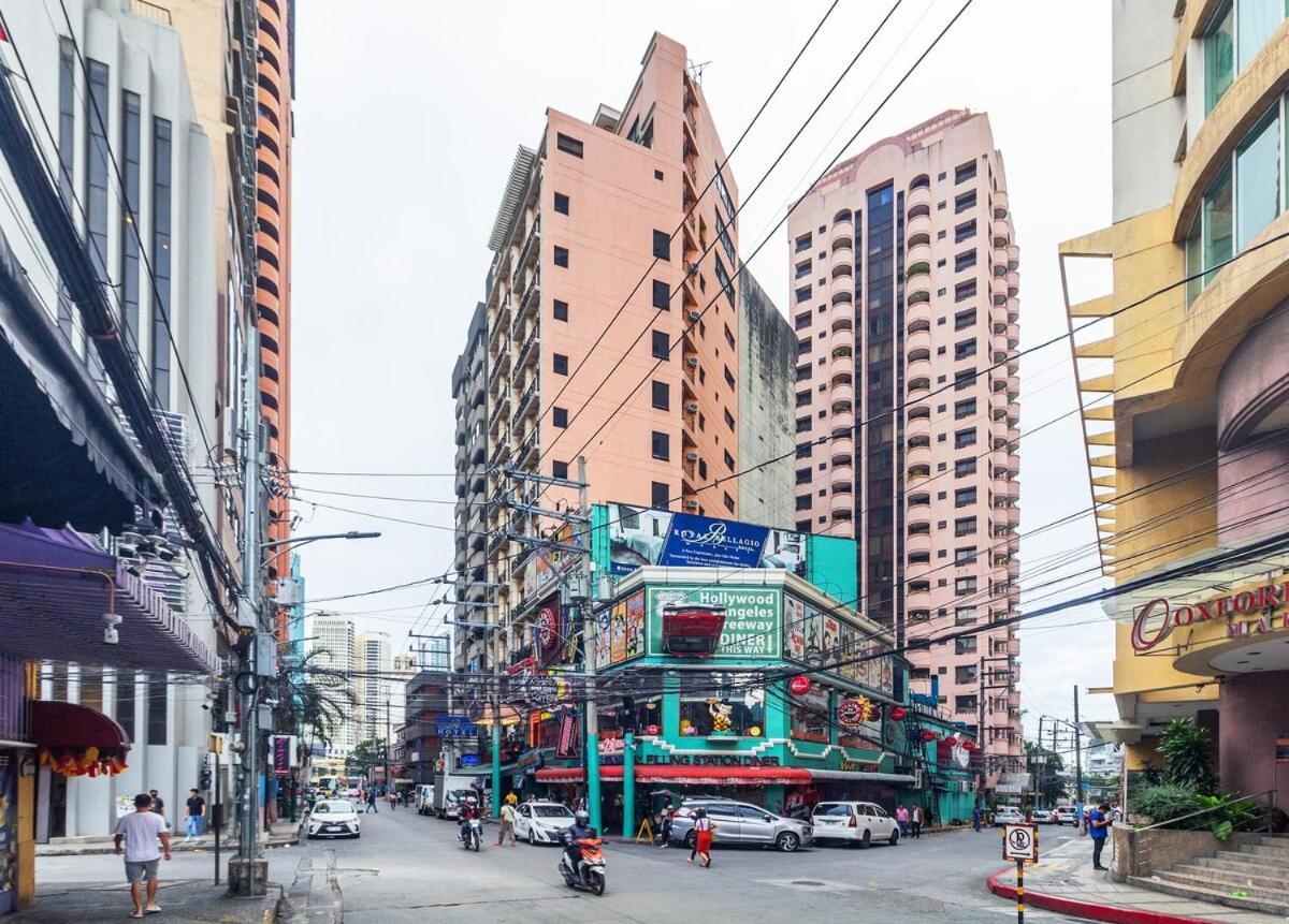 Apartment Stylish Hip In The Heart Of Poblacion, Manila