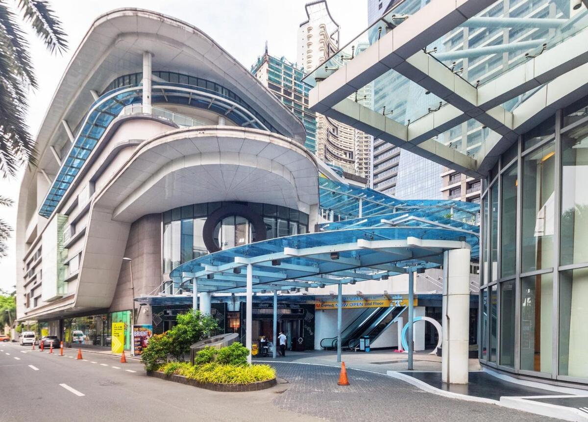 Stylish Hip In The Heart Of Poblacion,